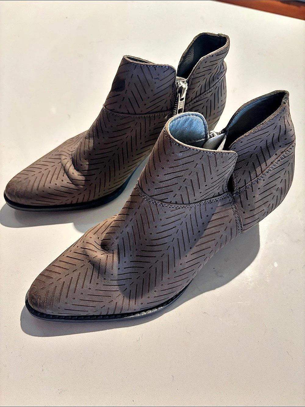 New Charles by Charles David Venom Laser-Cut Pointed Toe Block Heel Bootie